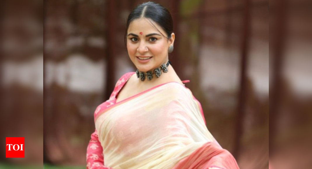 World Ocean Day: Kundali Bhagya actress Shraddha Arya talks about her love for the oceans and marine life protection